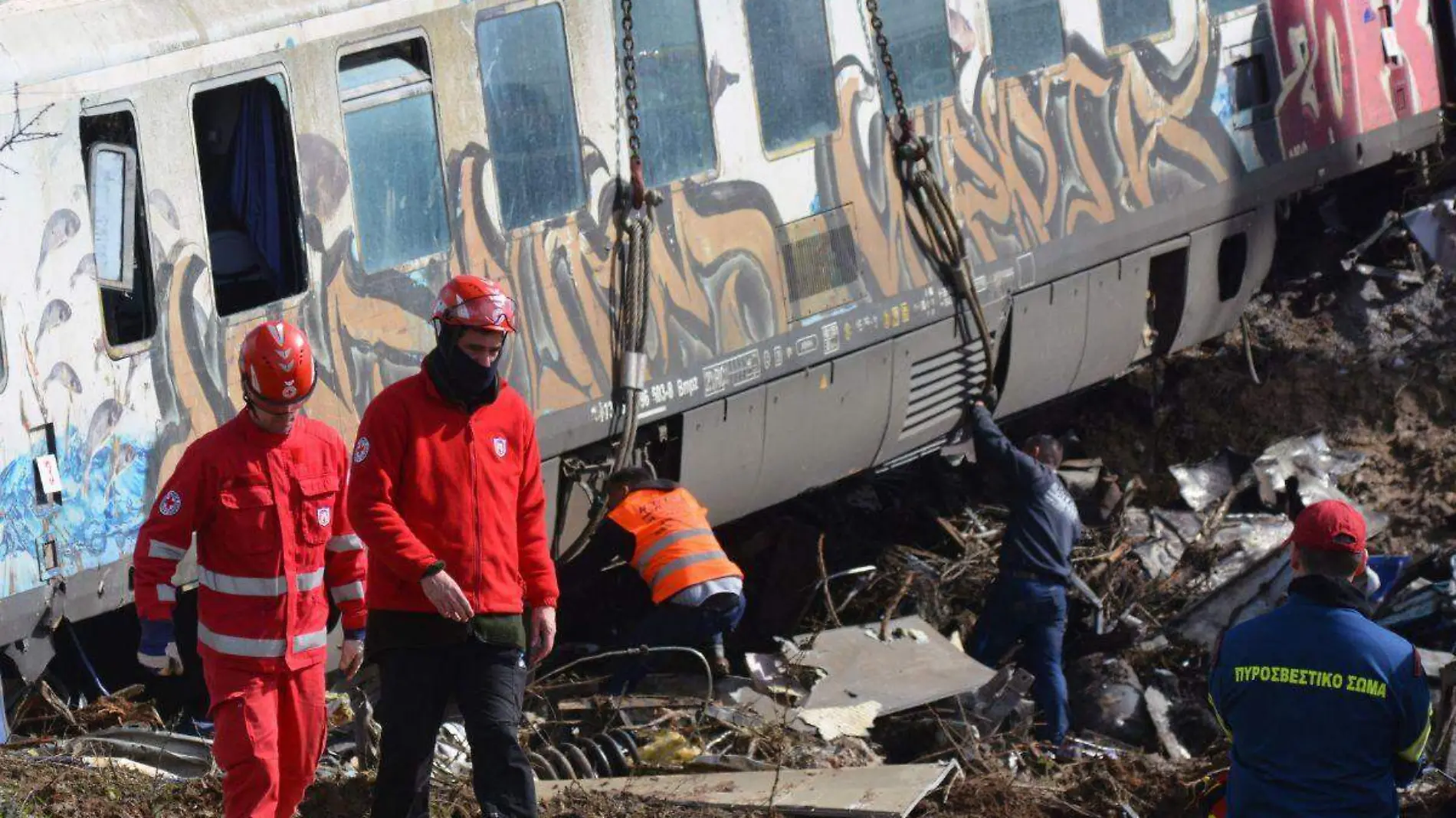 Choque de trenes en Grecia